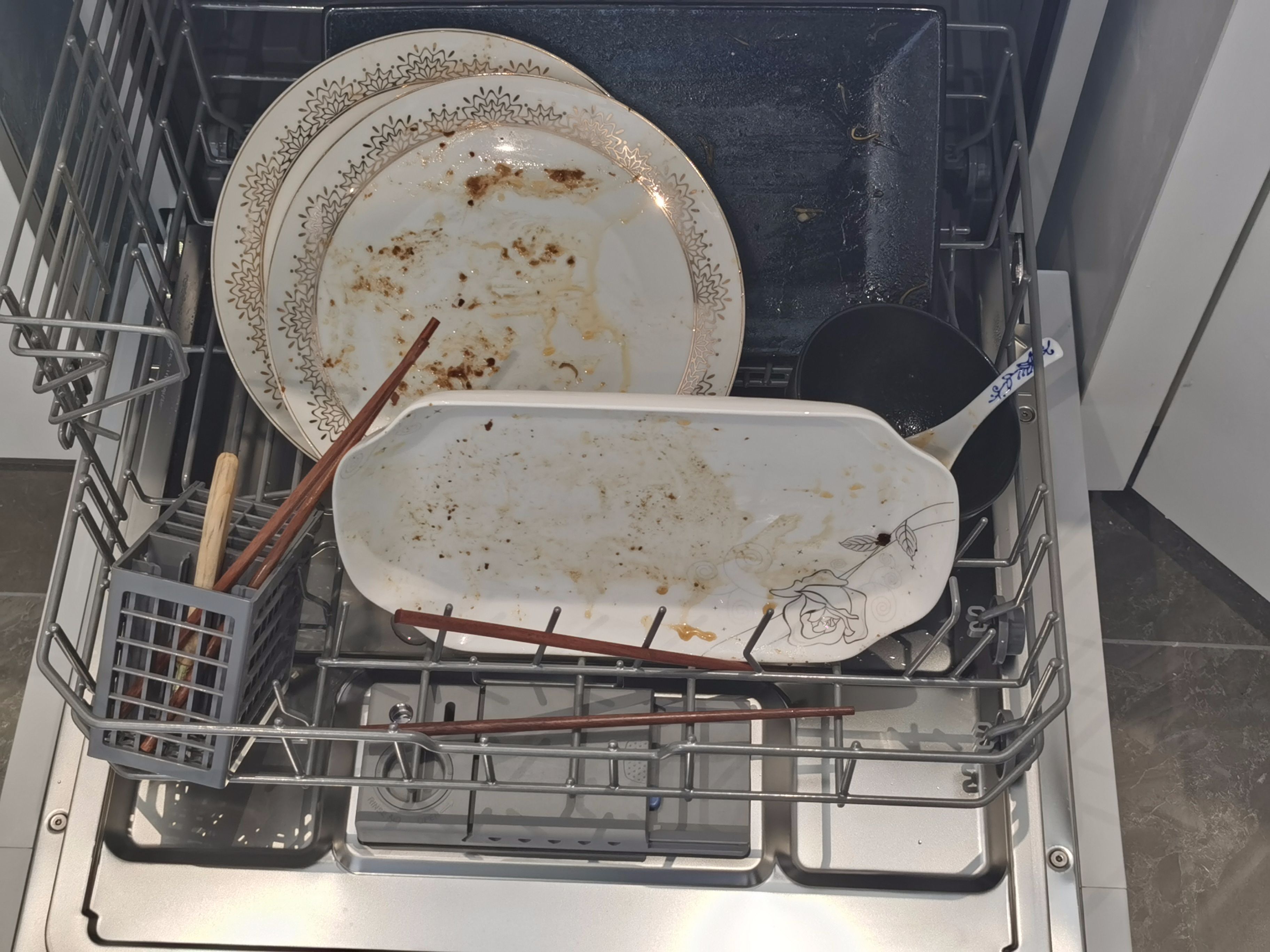 装修厨房需要买哪些电器,装修分享厨房规划及电器选购经验