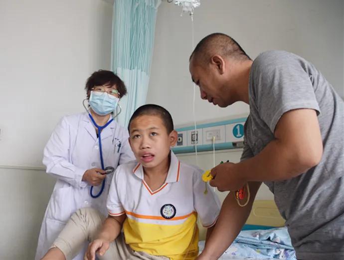 医者仁心锦旗内容,医患情谊锦旗