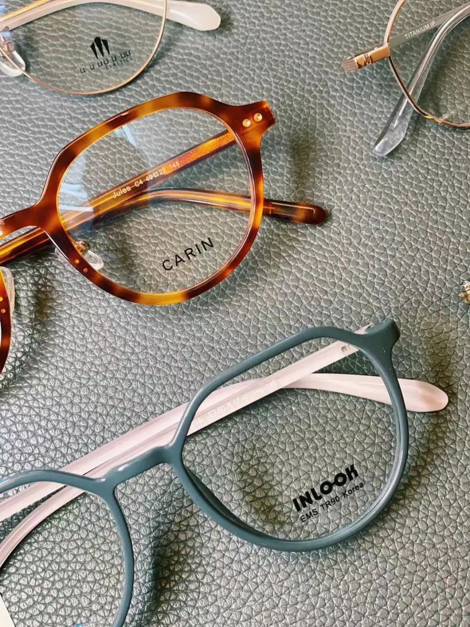 同样是眼镜工作室，凭什么这家值得朋友圈3000好友同时推荐？