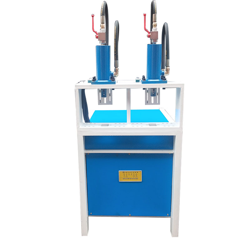 25方管切九十度角一次成型,25方管切90度角