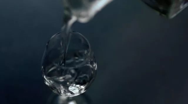 与尔同销万古愁上一句是什么,与尔同销万古愁李白哪来的愁