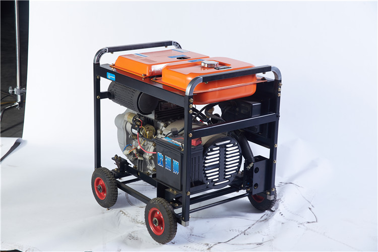 8kw柴油发电机220V单相三相双电源全铜无刷等功率户外使用380V