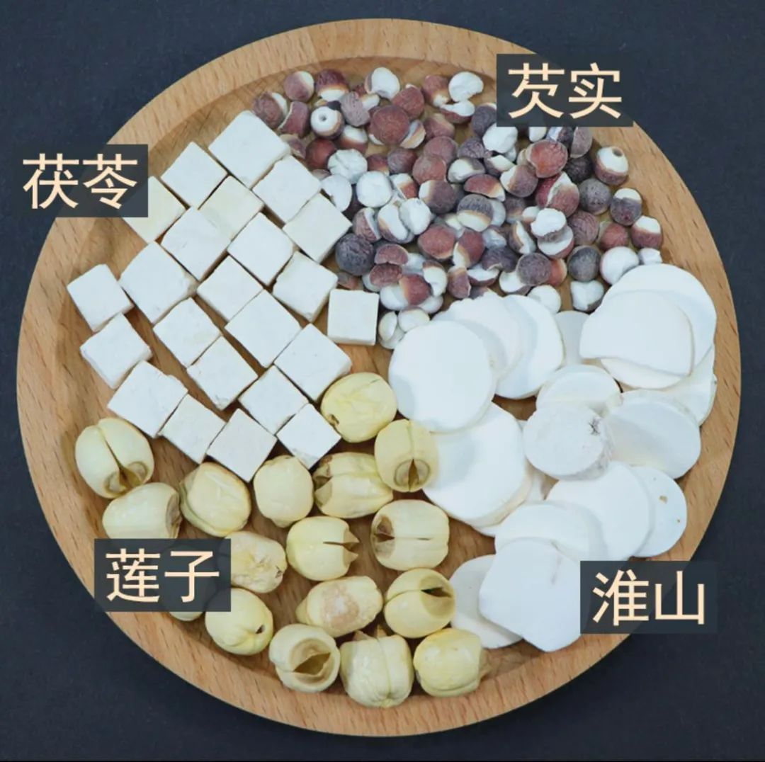 月经推迟10天又提前10天是咋回事,女性月经提前一周什么原因