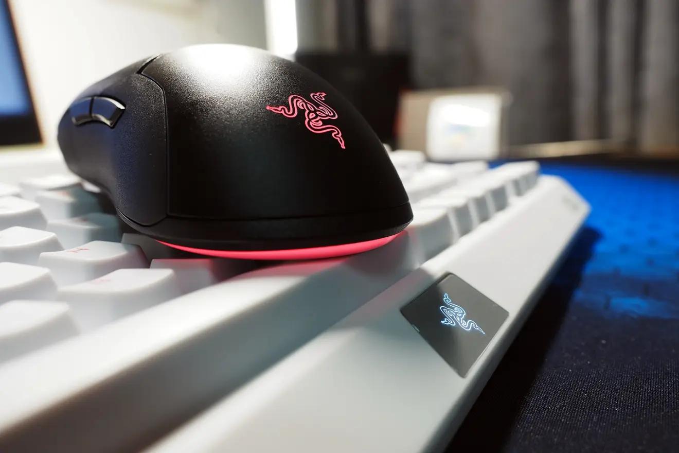 雷蛇毒蝰迷你版mini有线鼠标razer,雷蛇毒蝰v2pro鼠标和毒蝰v3pro