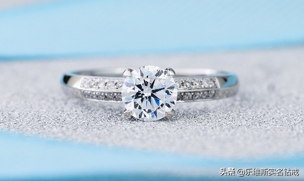 戒指买18k金还好还是24k金好,k金钻石戒指怎么选
