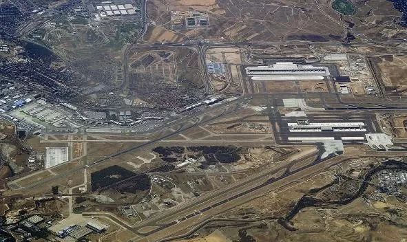 西班牙王国国旗,西班牙王国怎么形成的