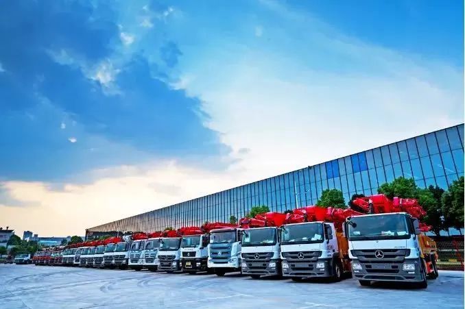 今日股评分析三一重工,三一机械挖掘机龙头