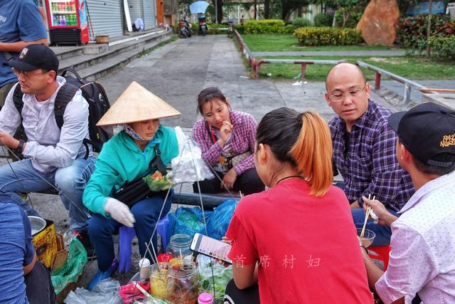 一条旅游路线打通欧亚,一条沿中国边界自驾游的路线