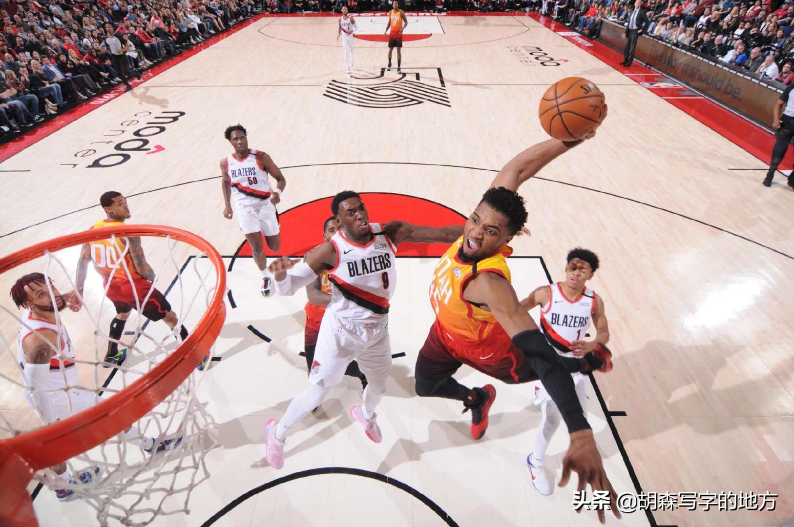 人物|多诺万-米切尔：引领盐湖城复兴之路，最强分卫接班人？