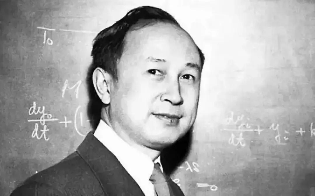 她是金庸表姐，徐志摩表妹，和一代男神的爱情堪称范本