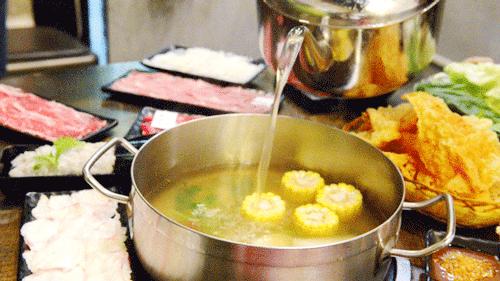 听说屯里有一家正宗潮牛，隔着屏幕也能闻到牛肉的香气