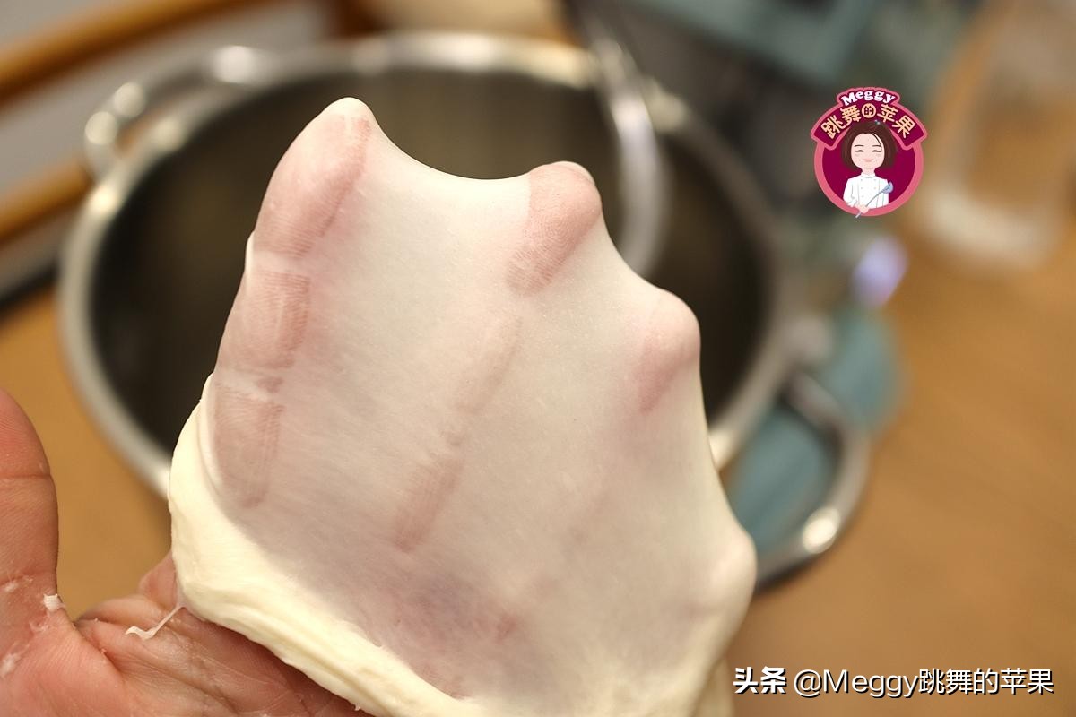 好吃的拉丝大面包看完你学会了吗,怎样用面包机做出松软拉丝的面包