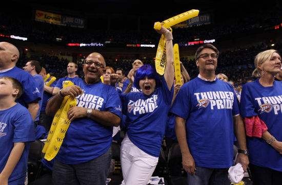 NBA5大魔鬼主场：1606米高原让人难以适应，地板设陷阱逼对手失误