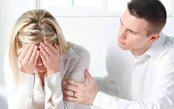 女人顺产后被老公嫌弃怎么回事,女人产后被丈夫嫌弃