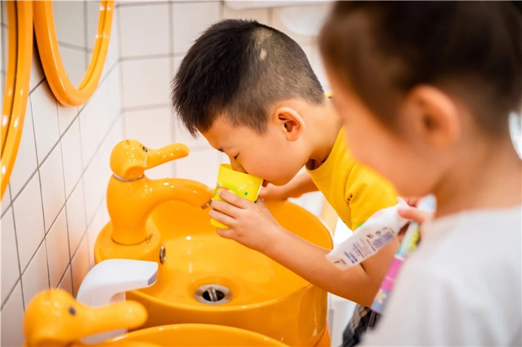 北京通州区蓝天国际儿童成长中心,北京通州区幼儿园推荐