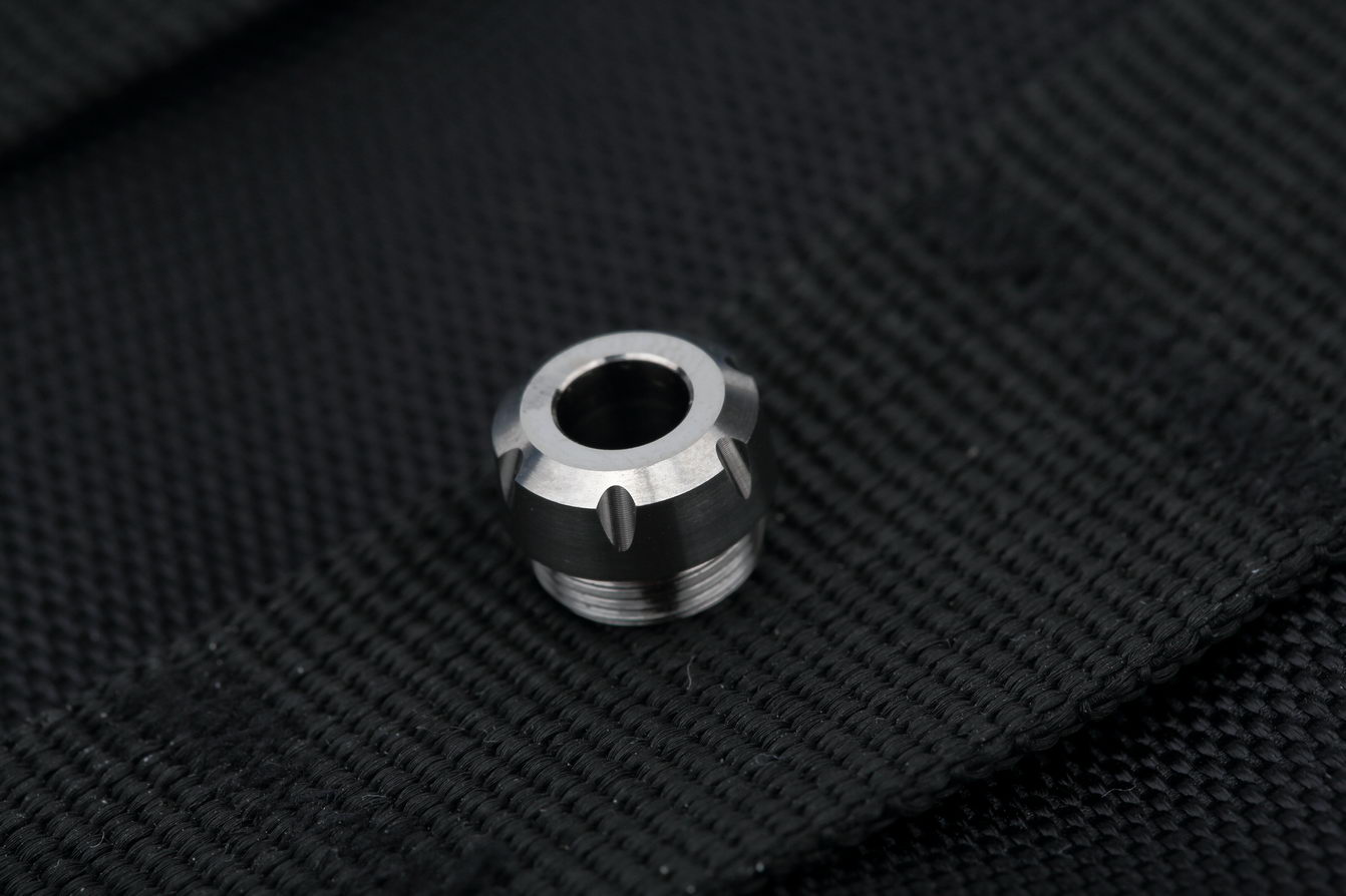 nitecore全系列评测,钛合金战术笔ntp30