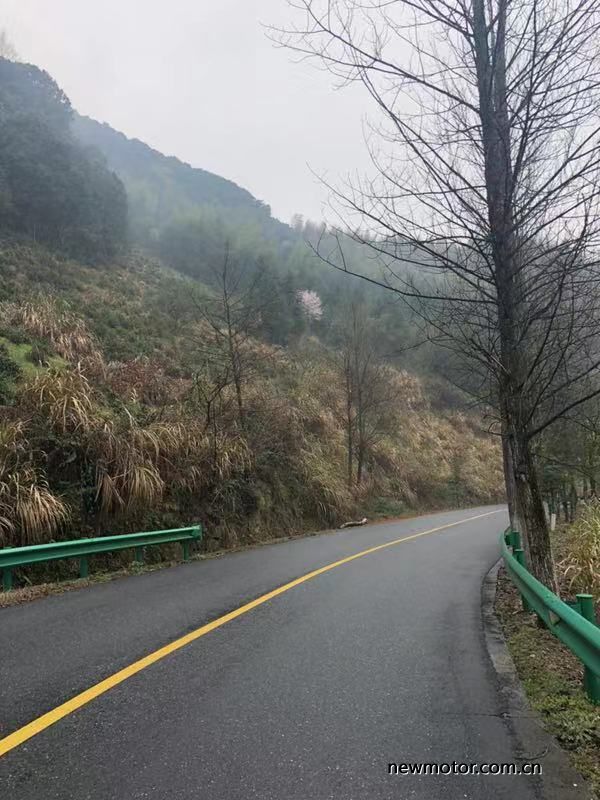 老阿姨摩托旅西藏,老阿姨摩托自驾