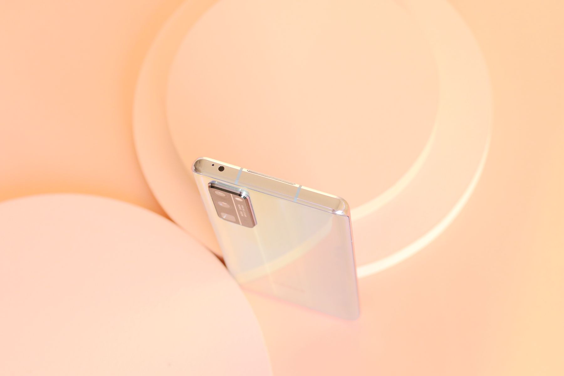 发布了半年的手机,麒麟9905g手机有哪些