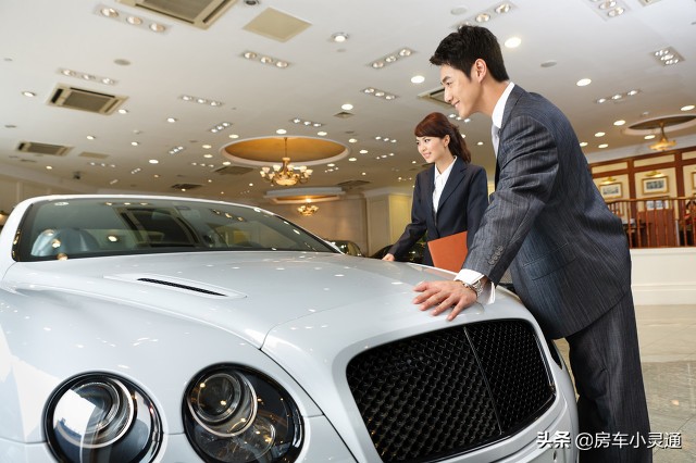 汽车4s店经理收入,豪华品牌4s店销售薪资待遇怎么样