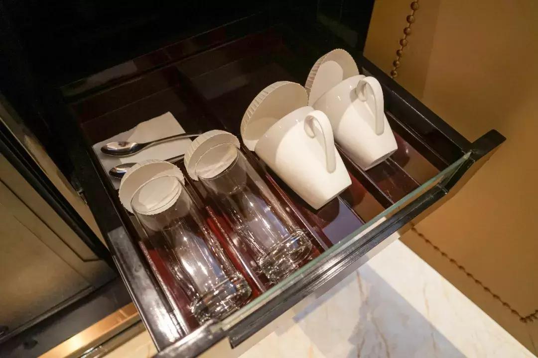 「思远说酒店」汉*江阳**滩繁华地——世茂希尔顿