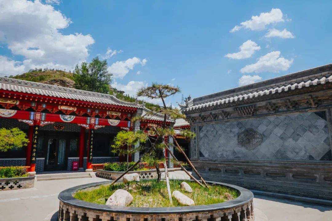 驾驶长安UNI-K从榆林启程一路北上鄂尔多斯观茫茫大漠