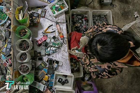 旧手机回收淘金,旧手机回收的利用价值