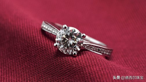 自己在家怎么鉴定钻石的真假,鉴别钻石最简单方法