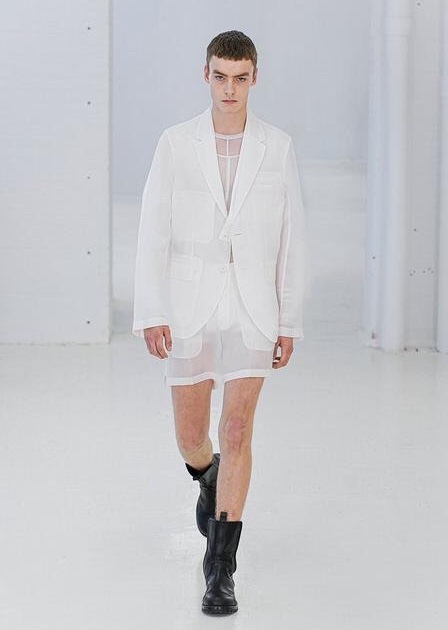 完美通勤穿搭|18个性冷淡风极简主义品牌