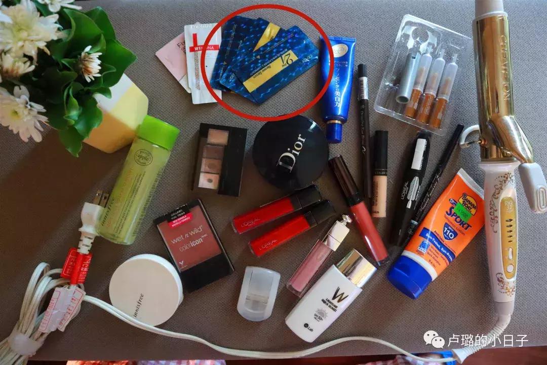 化妆包外出随身携带不透明,出门旅行化妆包推荐