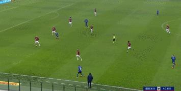 燃爆全场的米兰德比瞬间回顾,回顾荡气回肠的米兰德比