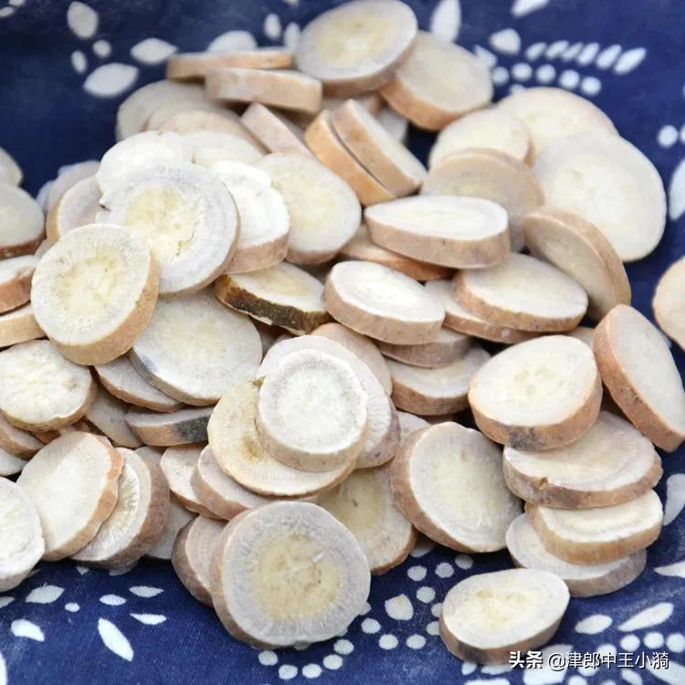 半夜脚抽筋按什么穴位,半夜脚抽筋吃什么钙片好些