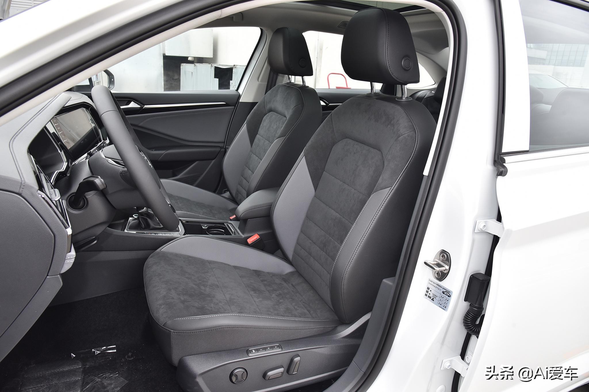 空间大省油性价比高的车10-15万suv,空间大点的家用合资轿车推荐