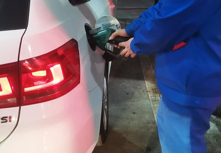 燃油宝真的能清除积碳实测,用燃油宝真的能彻底清除积碳吗