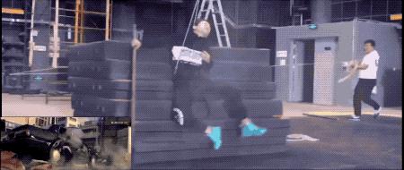 3个武行决定干自媒体，拿下7000万点击后，更穷了