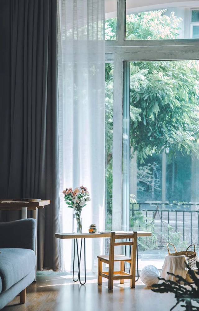 *窥偷**了22位朋友的客厅，我发现小户型变大，大户型变豪的神仙操作