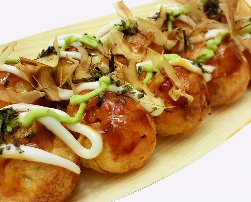 章鱼小丸子一个月卖一万元,摆摊卖章鱼小丸子做一天赚多少钱