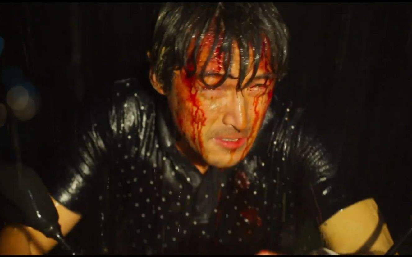 《南方车站的聚会》：人性聚会！“拿命换赏金”故事中的惊艳