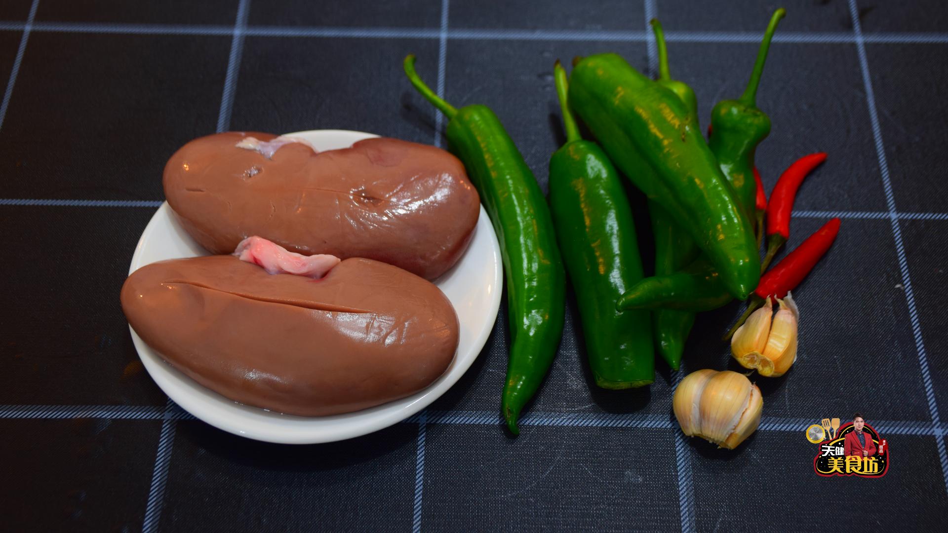 青椒爆炒腰花面,爆炒腰花的做法配什么菜