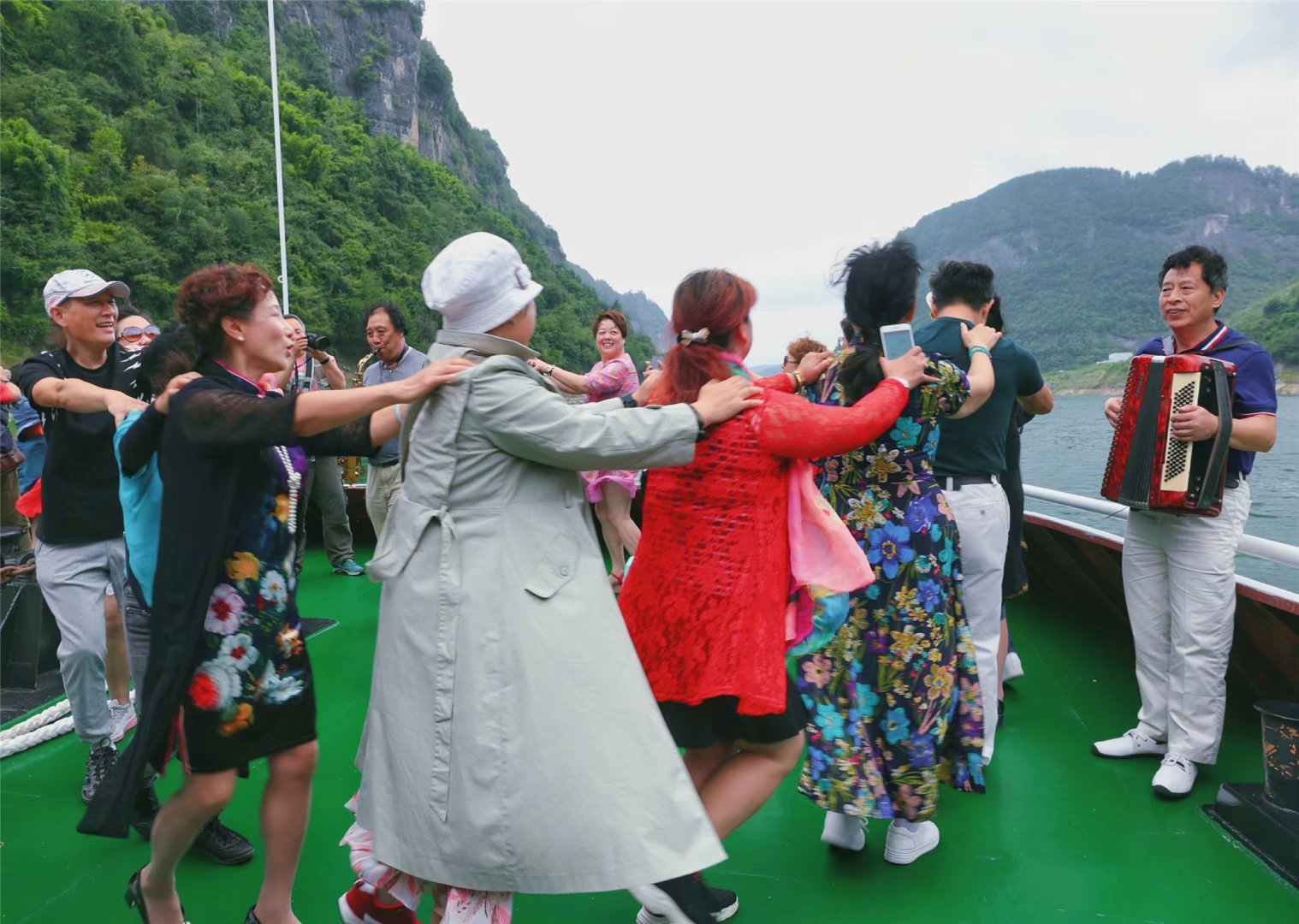 都说清江美，我却觉得它更美味