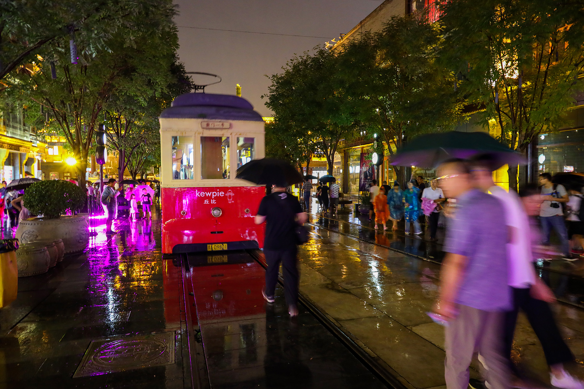 佳能ef24mmfm2.8广角镜头测评,佳能rf24-240镜头缺点