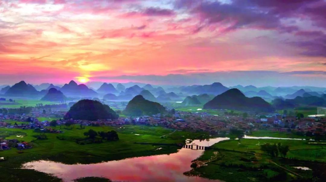 古诗词体现家国情怀的具体内涵,诗中的家国情怀古诗词诵读串词