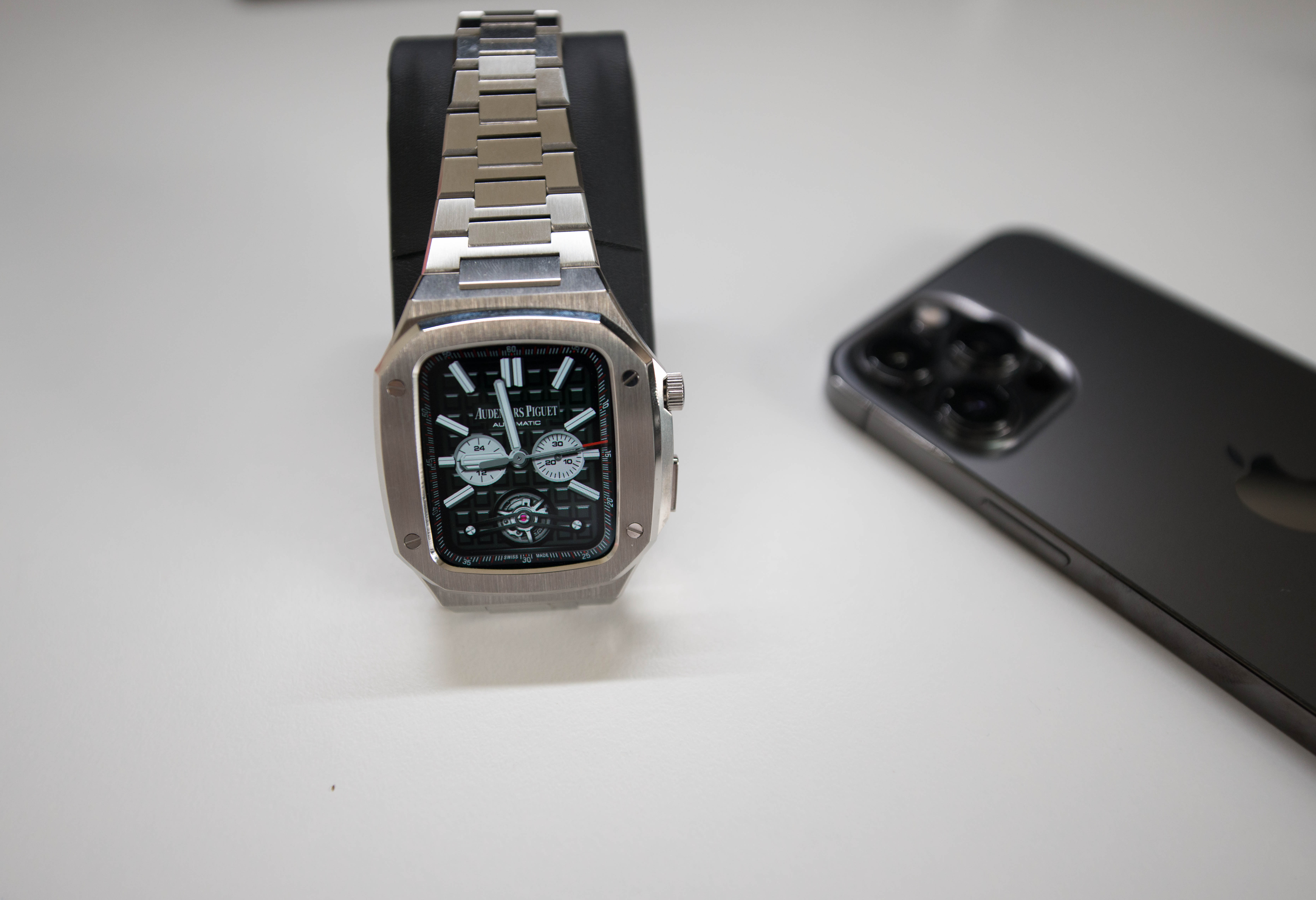 applewatch改爱彼表盘,怎样更改applewatch手表表盘图