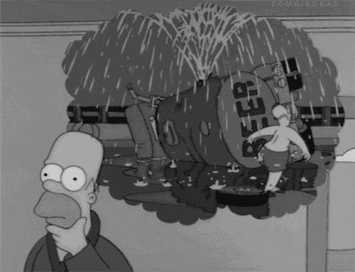 腐女都是潜在的拉拉吗？|小爱请回答