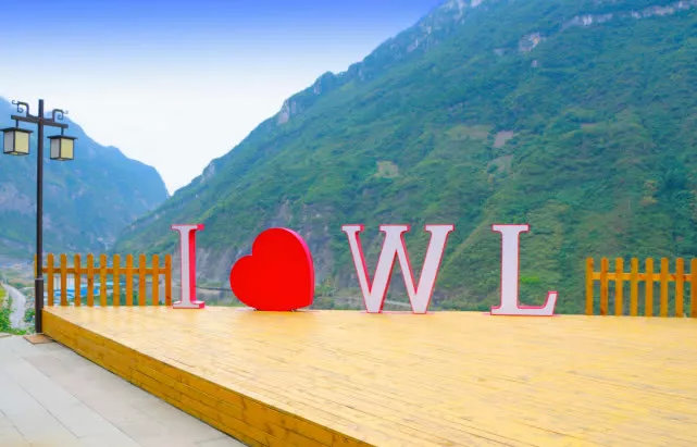 武隆夏季探秘奇特的地缝峡谷,武隆探秘