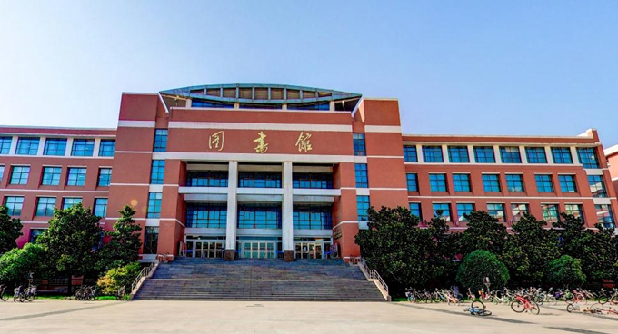 河南理工大学位于焦作哪个方位,河南焦作大学是一所怎样的大学