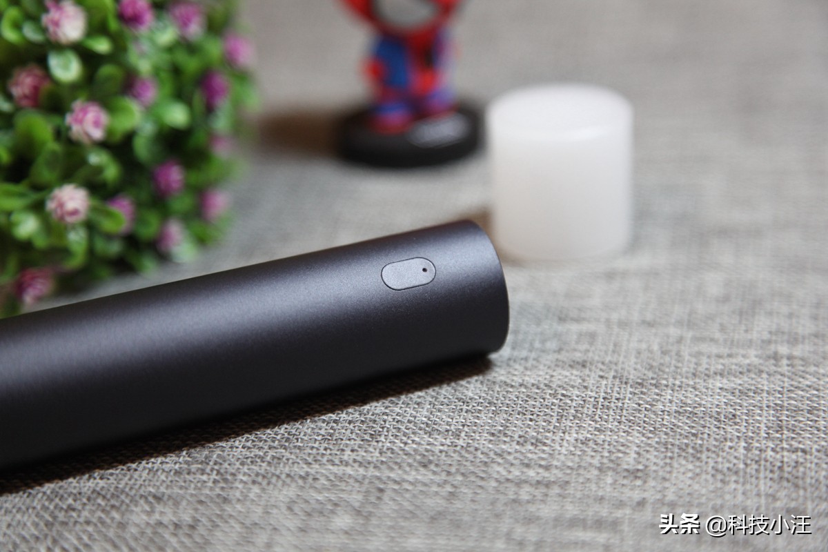 紫米5000毫安强光手电筒,紫米手电筒强光