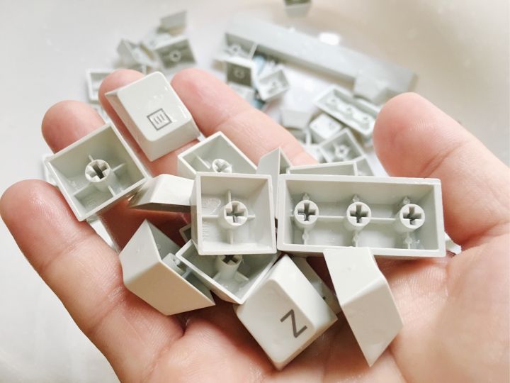 键盘脏了怎么清洗,键盘脏了清洗技巧