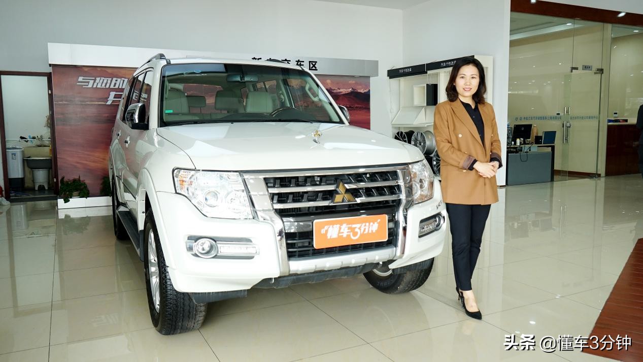 三菱帕杰罗原装进口7座,2.0自吸几万块的帕杰罗