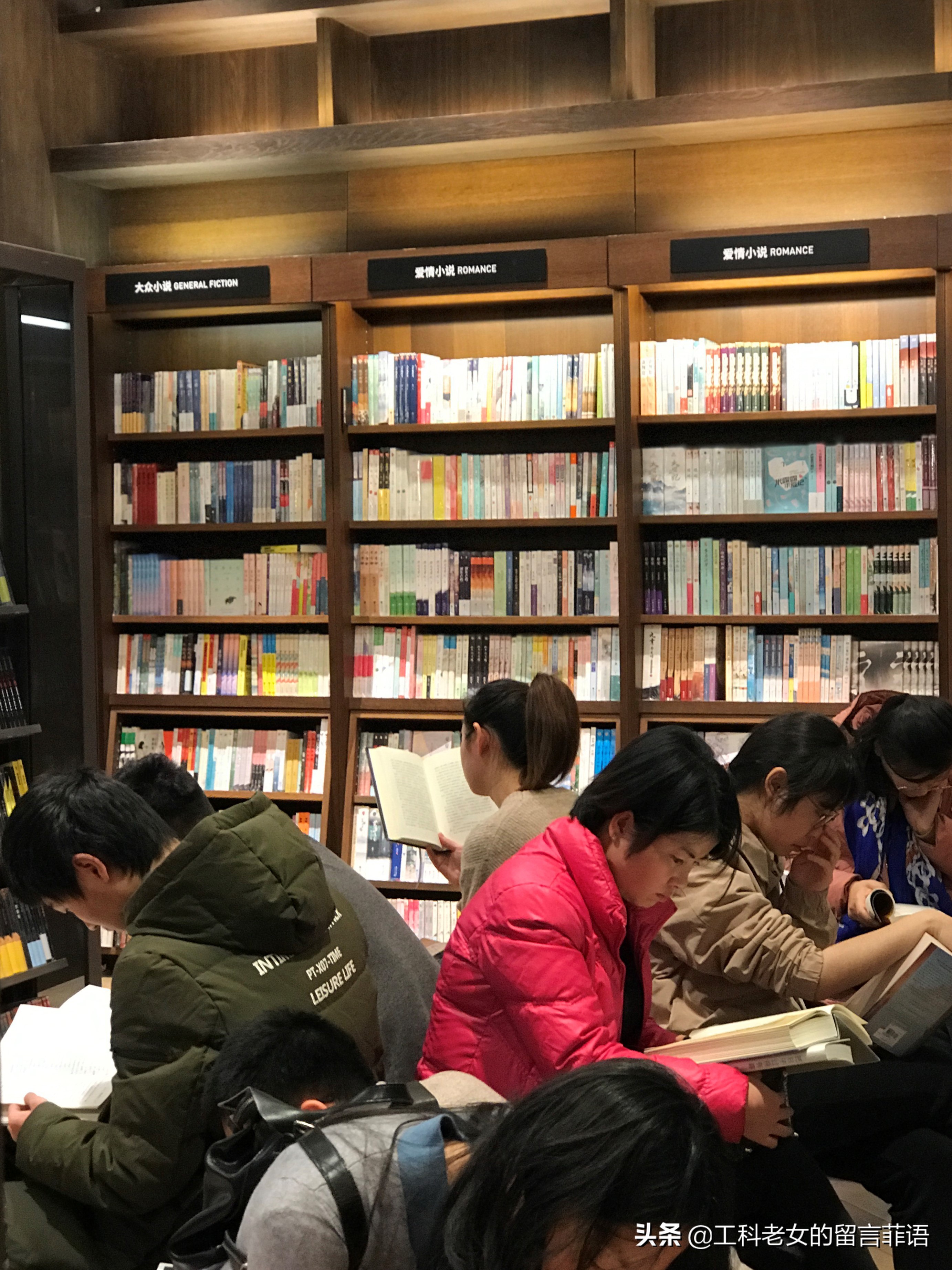 苏州诚品书店和台湾诚品书店,苏州诚品书店特有的书