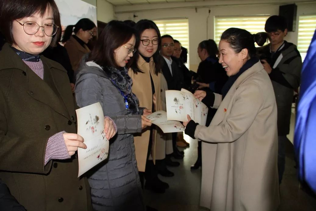 以家风相传，品国学之美——迎泽区新西小学